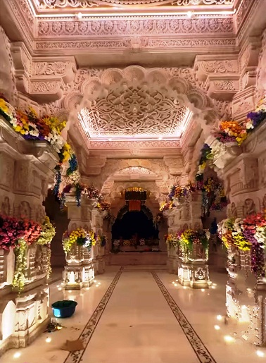 Ayodhya ram mandir flower decoration